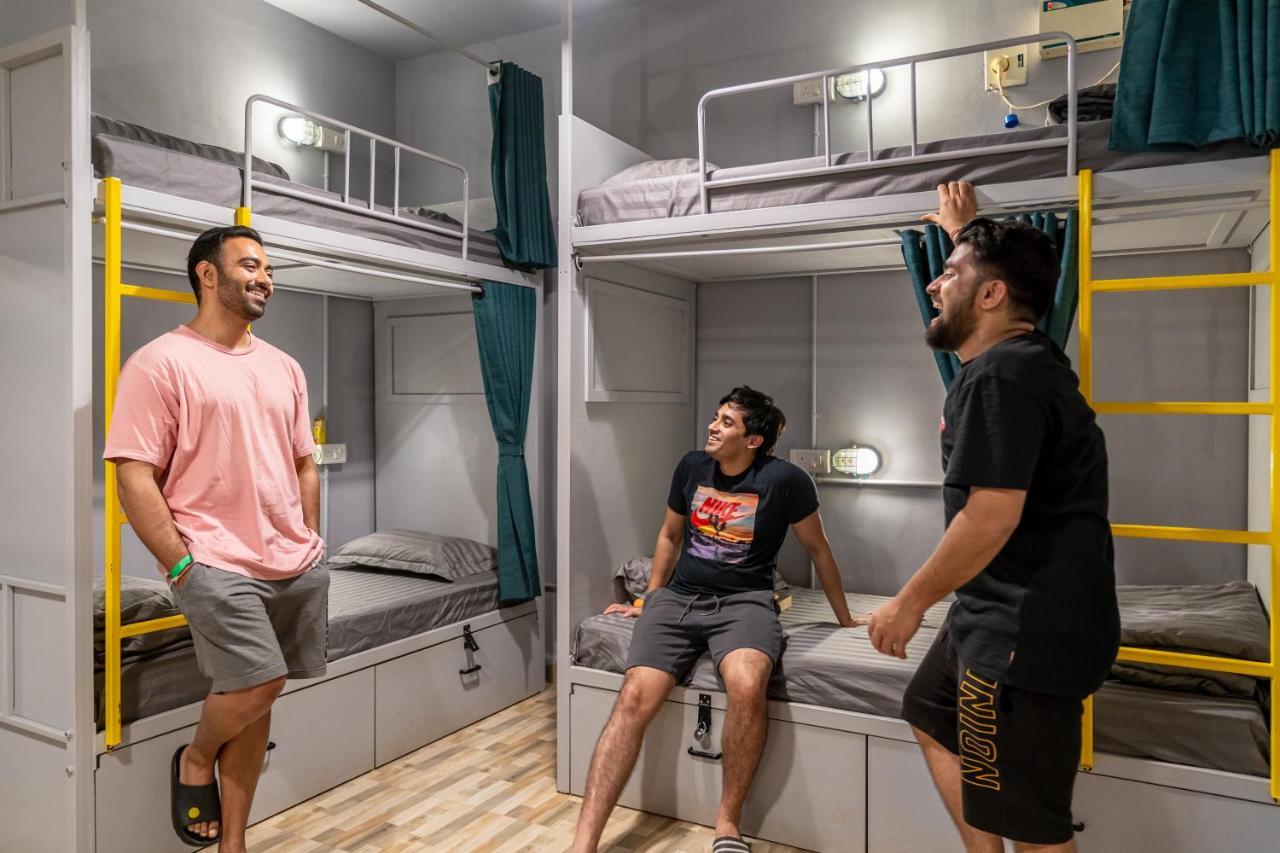 Whoopers Hostel Anjuna, Goa Zewnętrze zdjęcie