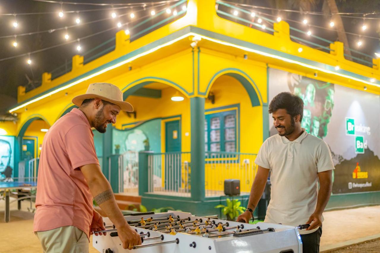 Whoopers Hostel Anjuna, Goa Zewnętrze zdjęcie